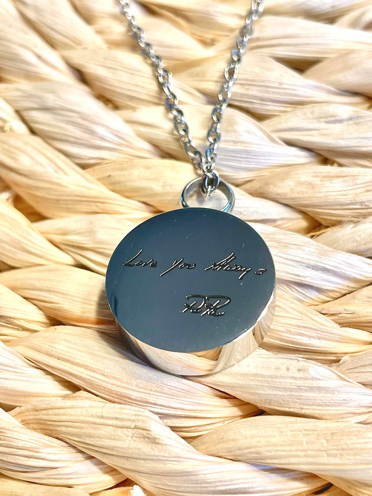 DNA Jewelry Urn Pendant with Engraved Fingerprint Or Handwriting