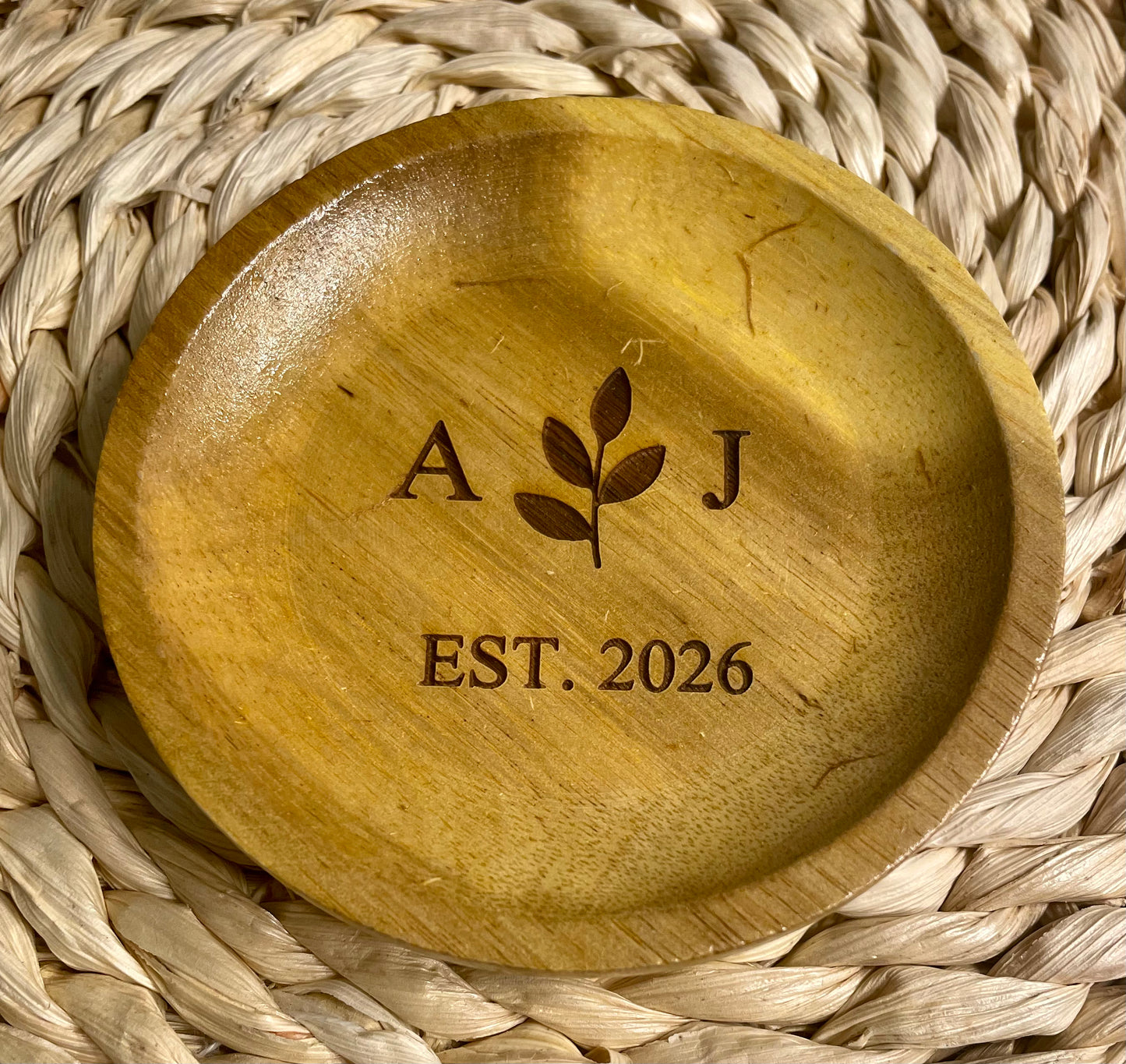 Engraved Wine Glass Topper Charcuterie Acacia - Olive and Ember Co.